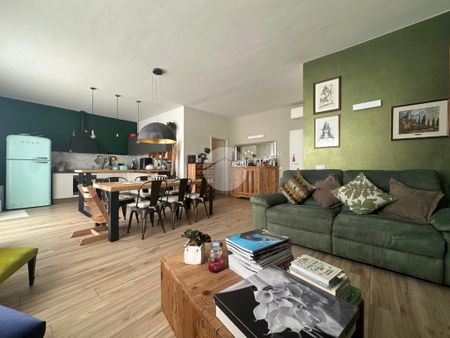 Porzione di bifamiliare in affitto - Photo 4