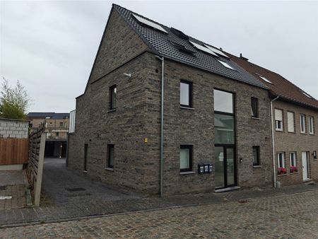 Appartement te huur in Heist-Op-Den-Berg - Photo 2