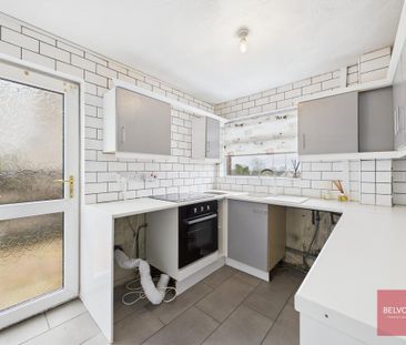 2 bedroom semi-detached house to rent - Photo 6