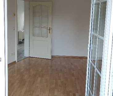 Traumhafte 3 Zimmerwohnung im grünen mit Terrasse - Foto 4