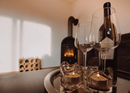 Mietwohnung mit Fernblick-Balkon uvm. - Photo 2