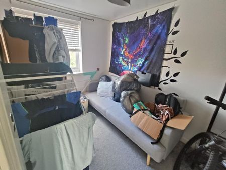 2 bedroom flat to rent - Photo 4