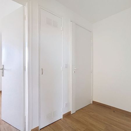Apartment - Photo 3