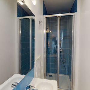 MURET F Roommate 3 Bedrooms at Toulouse - Photo 3