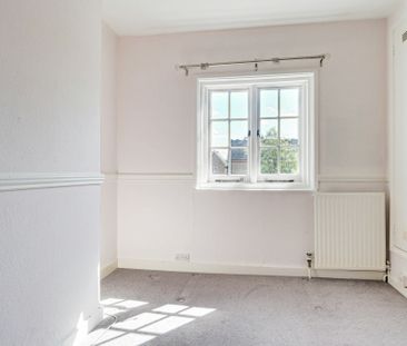 Cravells Road, Harpenden, Hertfordshire, AL5 1BD - Photo 5