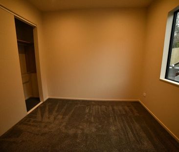 Brand New Modern 2BR Unit in Stanmore Bay! - Photo 1