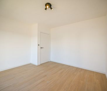 Instapklare eengezinswoning in een rustige buurt in Oostrozebeke! - Photo 5