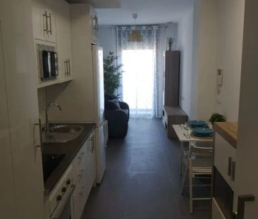 Piso de alquiler en Avenida García Lorca, 7, Campus de la Salud - Photo 3