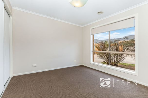 Modern Two Bedroom Unit Close to Bendigo Hospital - Photo 1