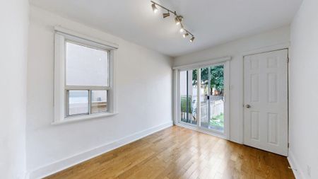 For Lease - 14 Franklin Avenue Unit# Main Fl, Toronto, Ontario - Photo 3