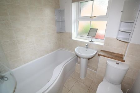 3 bedroom house to rent - Photo 3