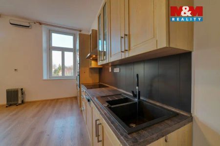 Pronájem bytu 2+kk, 51 m - Fotografie 4