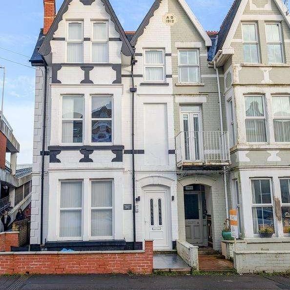 Mary Street, Porthcawl, CF36 - Photo 1