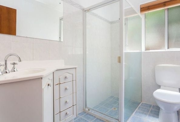 Nice unit in Wayville - Photo 1