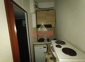 Studio/Γκαρσονιέρα για ενοικίαση - Χαριλάου, - Φωτογραφία 3