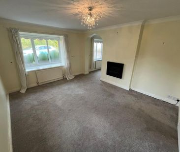 3 bedroom bungalow to rent - Photo 1