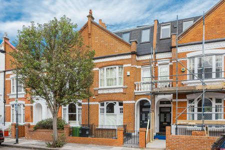 5 bedroom terraced house to rent - Photo 5