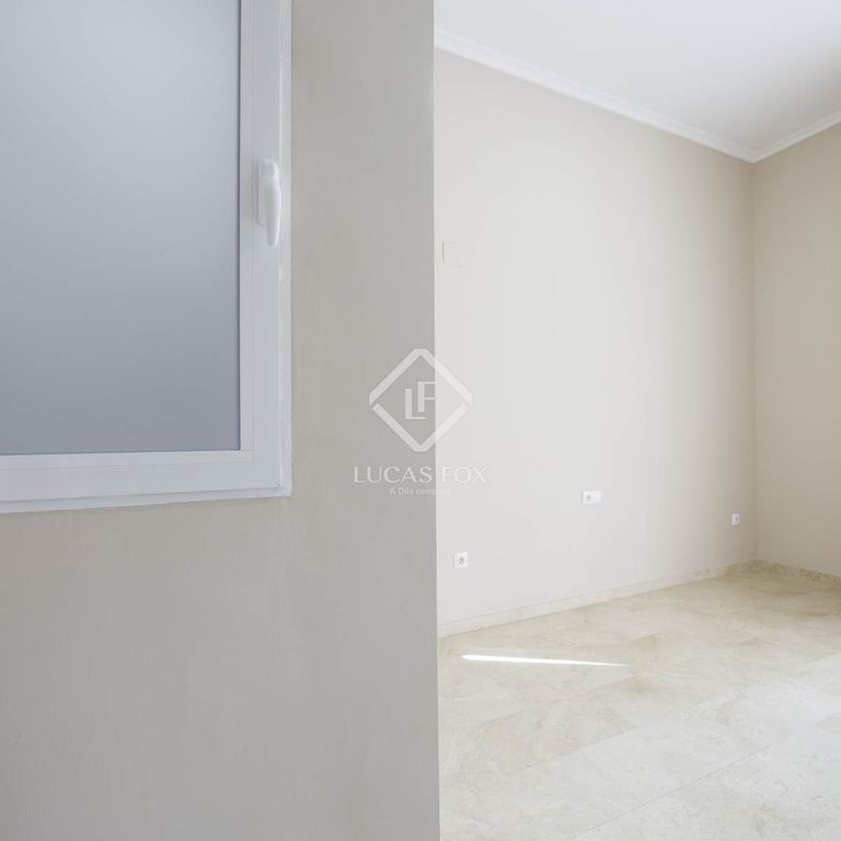 2 bedroom luxury Flat for rent in Valencia - Photo 1