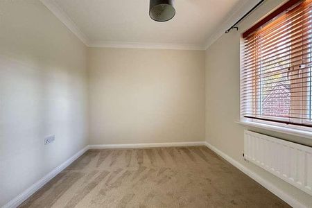 Sherfield Park, Basingstoke, RG27 - Photo 4