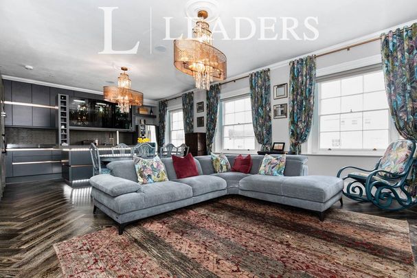 2 bedroom flat to rent - Photo 1