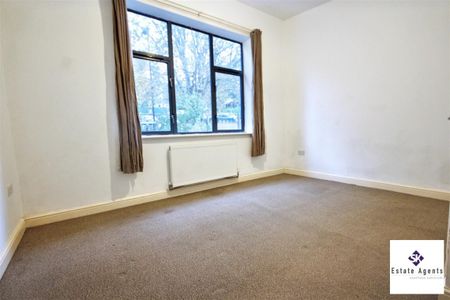2 Bedroom House - Terraced To Let - Photo 3