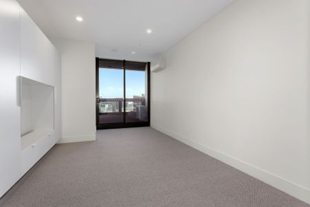 5201/500 Elizabeth Street, Melbourne - Photo 4