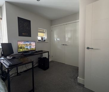 2 Bed Terraced House, Dunlop Green Mews, BS15 - Photo 4