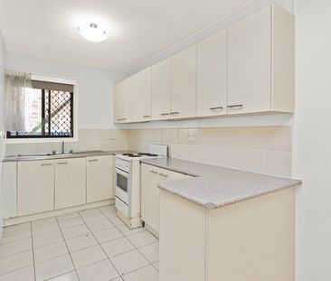 2/56 George Street, Moffat Beach, Qld 4551 - Photo 6