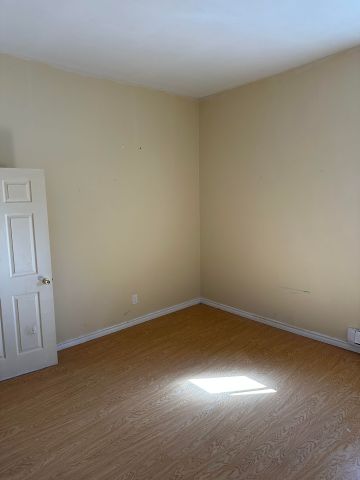 For Lease - 54 Market Square Unit# C, Quinte West, Ontario - Photo 5