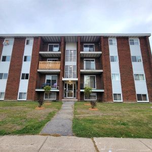 145 Rue Larose ? Grand Appartement Spacieux – Emplacement Stratégique! ?(HULL) - Photo 2