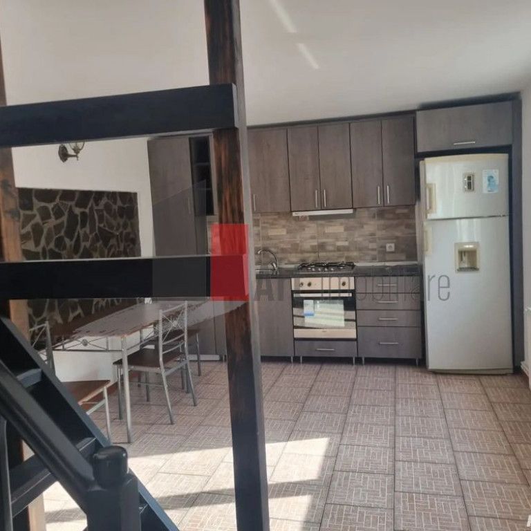 Casa de inchiriat in zona Giulesti - Fotografie 1