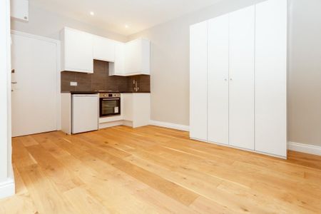 Studio to rent - Photo 5