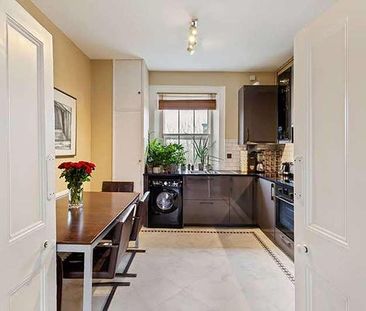 Cambridge Gardens, North Kensington, W10 - Photo 2