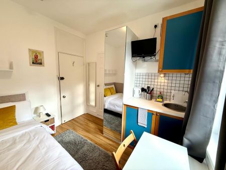 Flat 305 Fulham Palace Road, Fulham W6 9HH - Photo 2