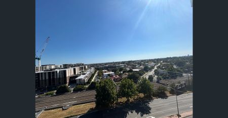 Stylish Apartment in the Heart of Malvern East - Photo 5