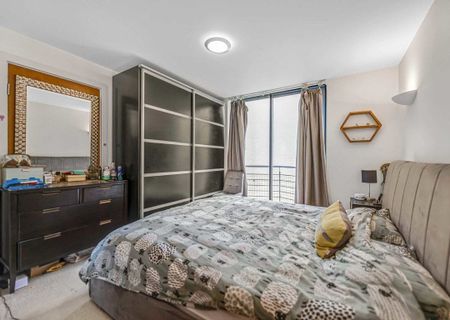 Three Oak Lane - Photo 3