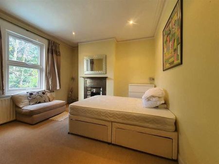 Upham Park Road, Chiswick, W4 - Photo 4
