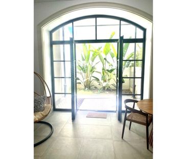 2 room luxury Flat for rent in Lisbon, Portugal - Photo 4