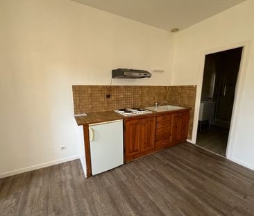 Location Appartement 2 pièces 33m² - Photo 3