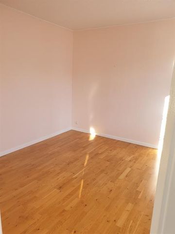 Limmared - 3rok - tillsv - 8.798kr/mån - Photo 2