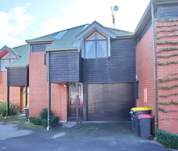 8/27 Darvel Street - Photo 3