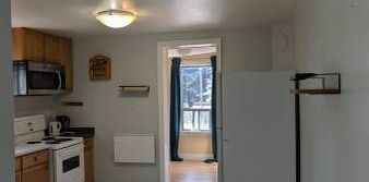 Downtown toronto(Dufferin&College) 4br apt. - Photo 2