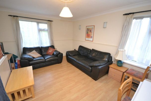 4 bed Semi-Detached House for Rent - Photo 1