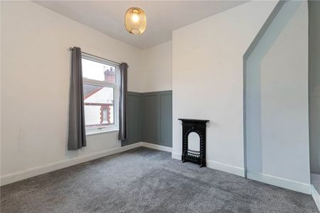 Campbell Terrace, Stoke-on-Trent, Staffordshire, ST1 - Photo 2