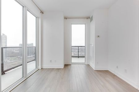 For Lease - 56 Annie Craig Drive Unit# 2805, Toronto, Ontario - Photo 3