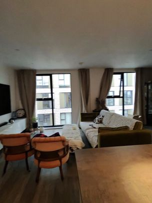 Room in a Shared Flat, Mediacity, M50 - Photo 1