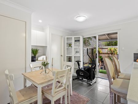 3 bedrooms, 2 bathrooms, SLUG, pool, gym - Photo 2