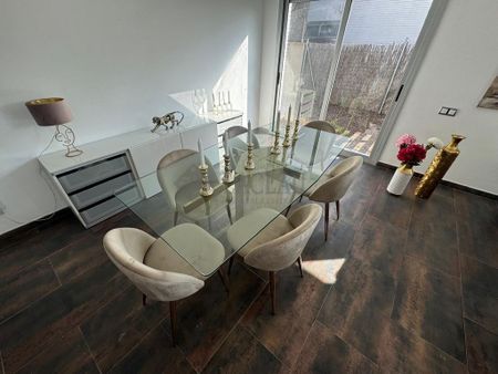 4 room luxury House for rent in Sitges, Catalonia - Photo 3