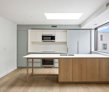 For Lease - 1730 Avenue Road Unit# 2, Toronto, Ontario - Photo 2