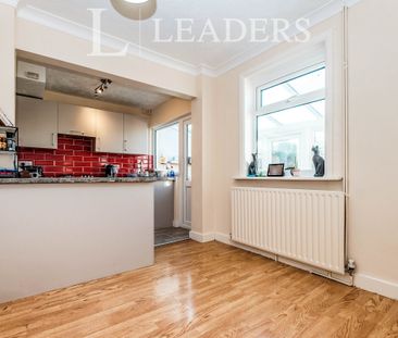 3 bedroom house to rent Bruce Avenue, BN11 - Photo 6